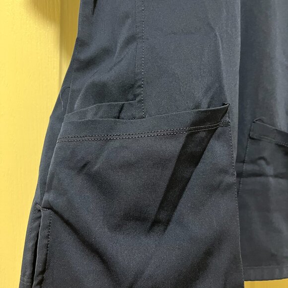 XS Healing Hands Navy Blue Scrub Top - Picture 2 of 7